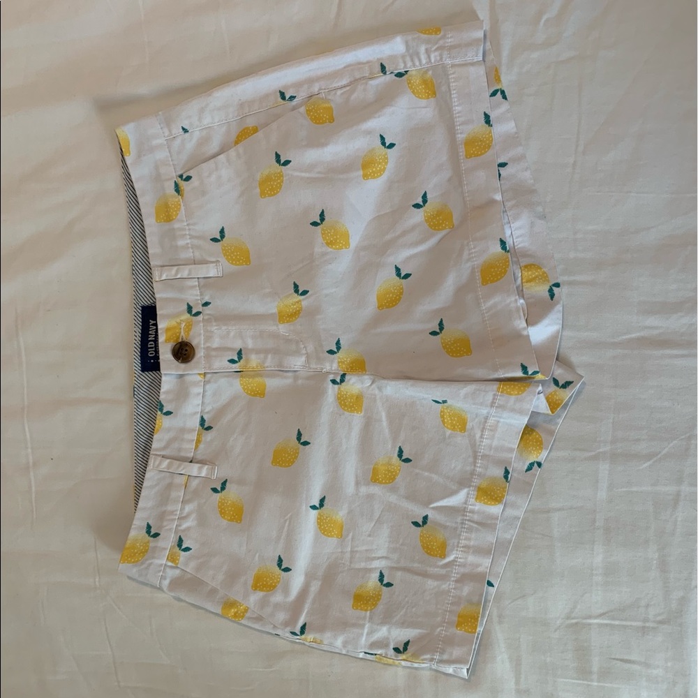 NWOT Old Navy Lemon shorts